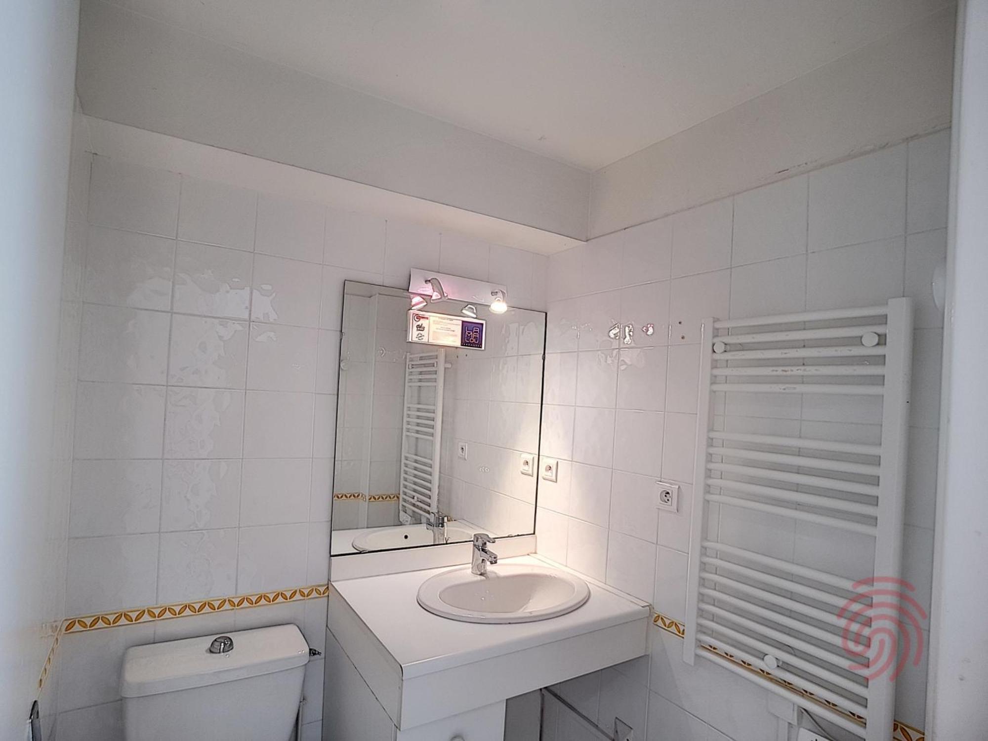 Appart F2 A Lamalou, Terrasse, Wifi, Animaux Acceptes, Proche Centre & Thermes - Fr-1-451-24 المظهر الخارجي الصورة